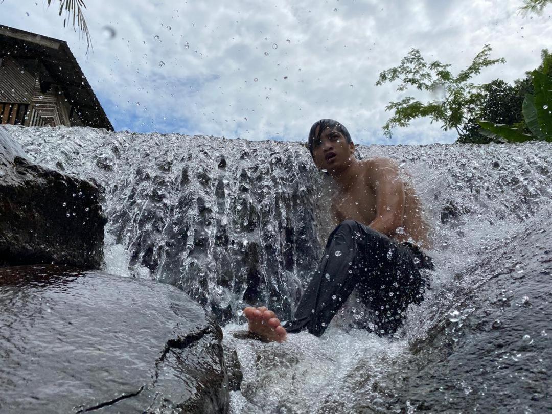Vila Lopoh Waterfront Budget Chalets Hulu Langat Exteriér fotografie