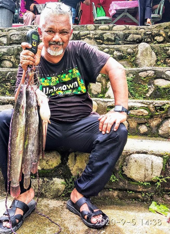 Vila Lopoh Waterfront Budget Chalets Hulu Langat Exteriér fotografie